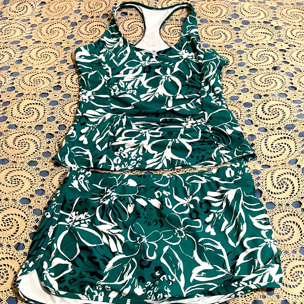 No Brand 2pc Green Floral Swimwear